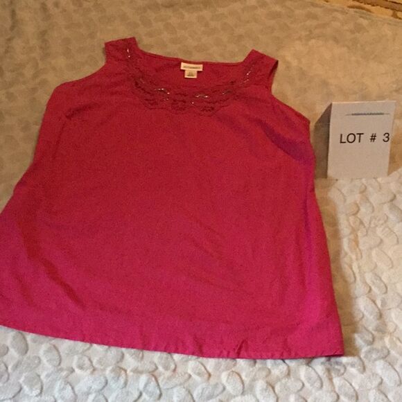 Ladies sleeveless maternity top in small - Picture 3 of 5